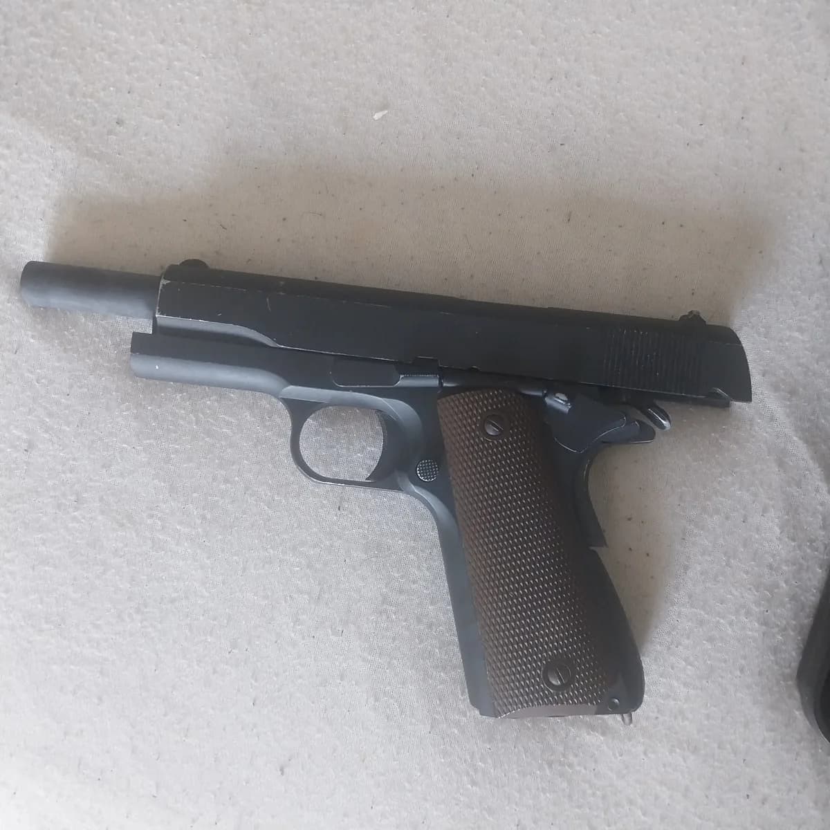 Colt m1911 co2